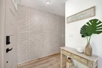 2,100sqf Villa  · KING Beds  · Heated Pool · Game Room · GYM · Beach 2miles - Boutique