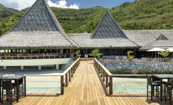 Sofitel Kia Ora Moorea Beach Resort
