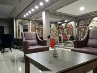 Amwaj Hotel