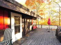 Townhouse in the mountains, close to Storyland and more! Hotels in Glen