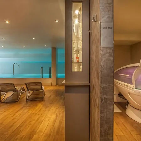 Hôtel Montaigne & Spa