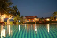 Waterside Resort