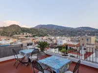 Lo Nardo Accommodation Hotels in Lipari