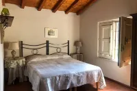 PACO'S HOUSE ON ETNA