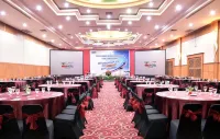 Rocky Plaza Hotel Padang - Desayuno