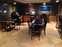 AmericInn by Wyndham Aberdeen Event Center - breakfast