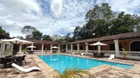 Hotel Puerto Palmeras Tarapoto Resort - Pools