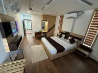 Lush Hills by Benchmark - balcony