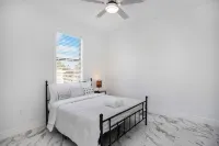 Solana Oasis Vacation Home - Wifi