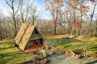 The Grape Escape - A-Frame Cabin - Alphydda