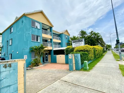 Homely Inn Hostel - Hostels