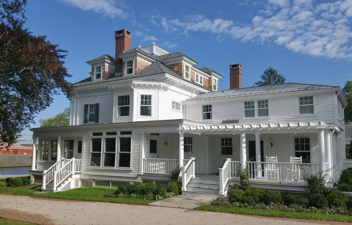 Margin Street Inn