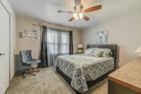 Lovely Home in the Heart of Springfield