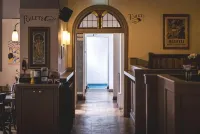 The Horse & Farrier - Wifi