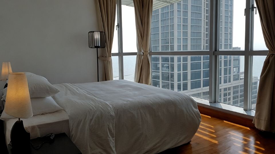 2 bedroom fully furnished sea view apartment