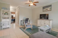 Beautiful Long Beach Condo with Ocean View! - 4-Star