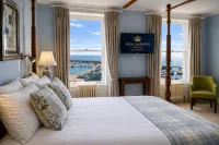 The Royal Harbour Hotel