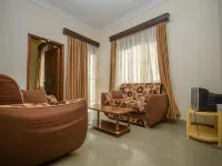 Albertine Tourist Resort Hotéis em Kabale