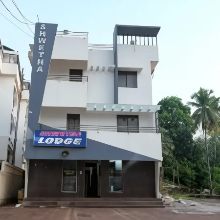 Shwetha Lodge