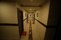 Hotel City Inn - parking