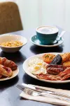 DoubleTree by Hilton Edinburgh Airport - breakfast