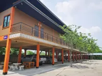 Huaisai Hotel - Parking