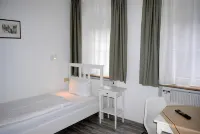 Hotel & Café Göller - 2-Star