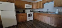 1 Bdrm, Duplex, Pup Friendly, Private Fenced in Yard, No Pet Fee!