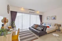 Chic Condo Karon by Resava