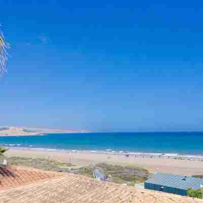 2-room apartment, 50 meters to the beach, panoramic sea view Fitness & Recreational Facilities
