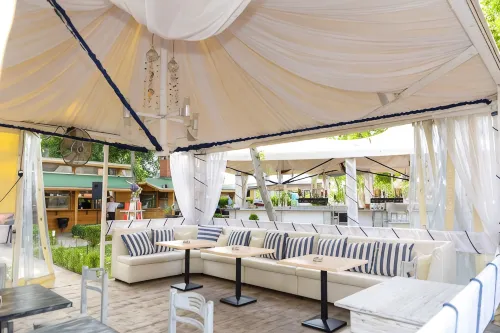 Hotel Tarsis - 2-Star
