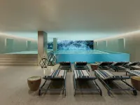 Novotel Malta Sliema - Swimmingpools