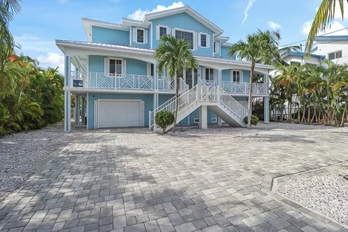 Fisherman Paradise, Dock, Pool , Ice Machine, Jacuzzi. - 4-Star