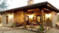 Authentic Tucson Experience: Mud Adobe Casita Nestled in Canyon Among Wildlife - Wifi
