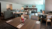 Premier Inn Leicester City Centre - breakfast