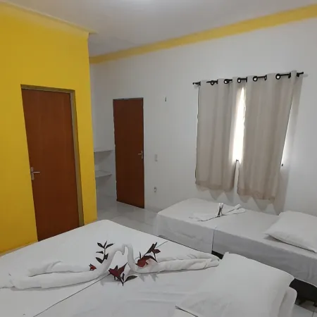 Pousada e Balneário Recanto Dos Pássaros Brb