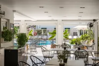 Konstantina Apartments - breakfast