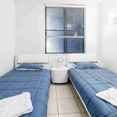 Shandelle Apartments Rooms