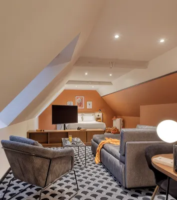 Brit Hotel Les Voyageurs - spa