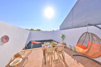 Villa Ay