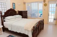 Romantic Oceanfront Villa near Crane Resort    Lovebirds Special Hotels in 