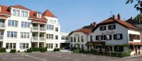 Hotel Zur Traube - parking