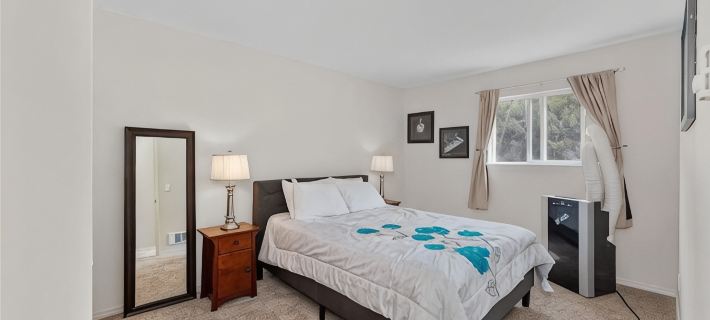 Beautiful views of Lake Chelan, scenic getaway close to downtown and Slidewaters Отели в г. Челан