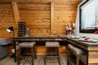 Cabin Near Grand Canyon South Entrance 1 Hour Away – Quiet Forest Retreat