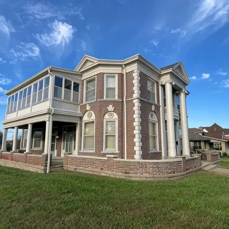 Experience Historic Elegance in the Heart of Missouri’s Capital City