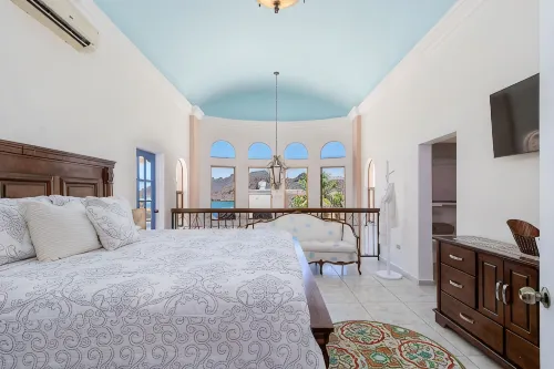 Escape, Rejuvinate in this serene castle by the beaches of Mexico-Casa Serenidad