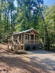 Nature’s Cove Cabin B-kayaks/fire pit/pet friendly - Chalets