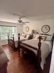 Pollys Place for bird lovers - Private, Close to Gallatin-Sleeps 10-Pet Friendly - Homestays