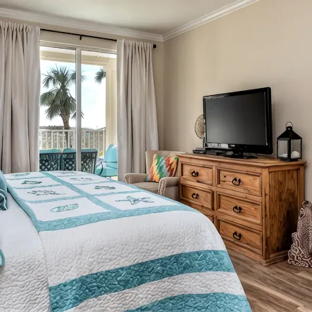 Beachfront, Poolside for Two Pools, 3-Bdrms/3-Baths, Sleeps 8. Perfect Getaway!