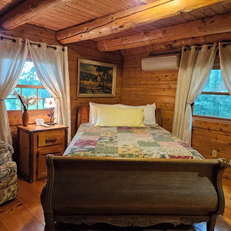 Private Log Cabin with Hot Tub and Mountain Views on 14 Acres, Pet Friendly!